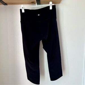 Lululemon Black Crop Leggings Size 8